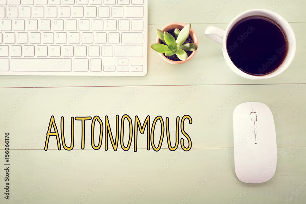 带工作站的Autotomous概念