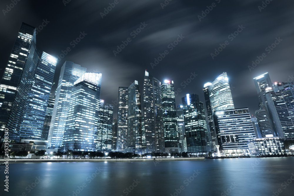 新加坡滨海湾现代城市天际线