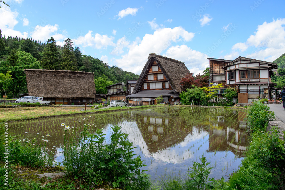 日本，白川府2017年6月2日：春天的白川府和五笠山历史村，旅游之地