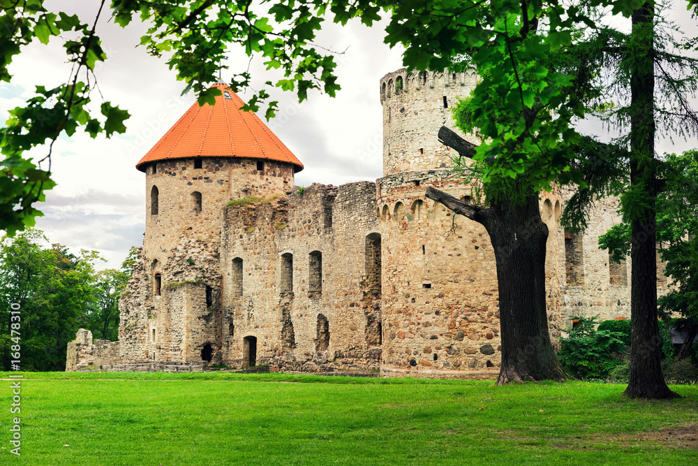 拉脱维亚塞西斯的中世纪城堡
