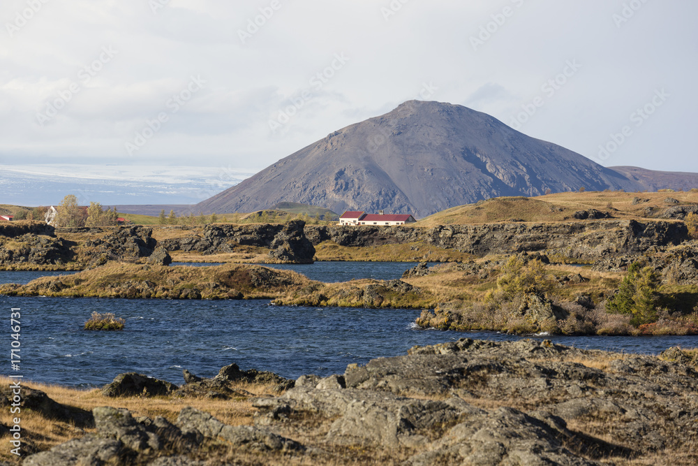 冰岛米瓦顿秋季景观