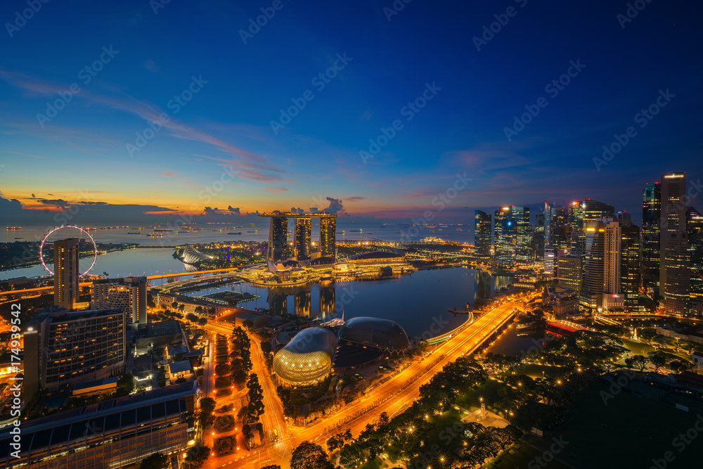 新加坡城市日出的城市景观