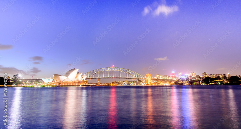 海港大桥之夜悉尼歌剧院