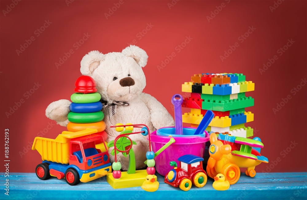 熊和毛绒玩具
