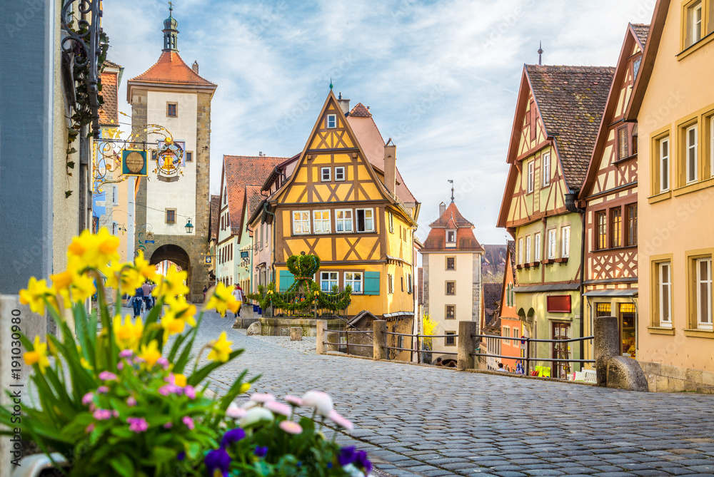 德国巴伐利亚州夏季的中世纪小镇Rothenburg ob der Tauber