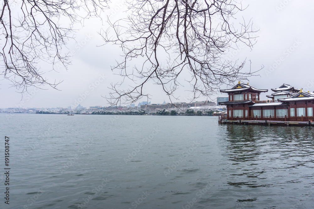 杭州西湖积雪