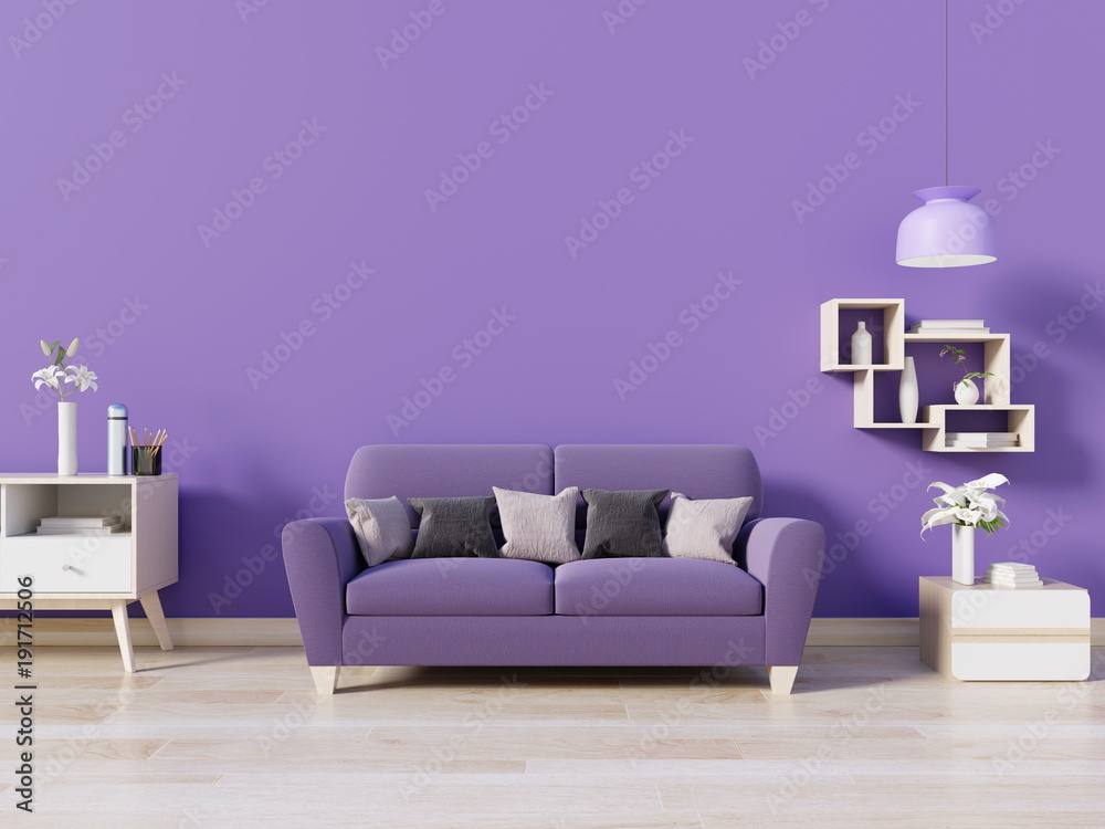 现代房间在开放空间有紫色沙发，带灯和橱柜，墙上有紫外线颜色的