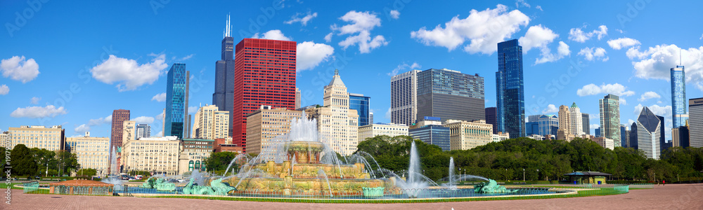 芝加哥白金汉喷泉天际线全景图，美国
