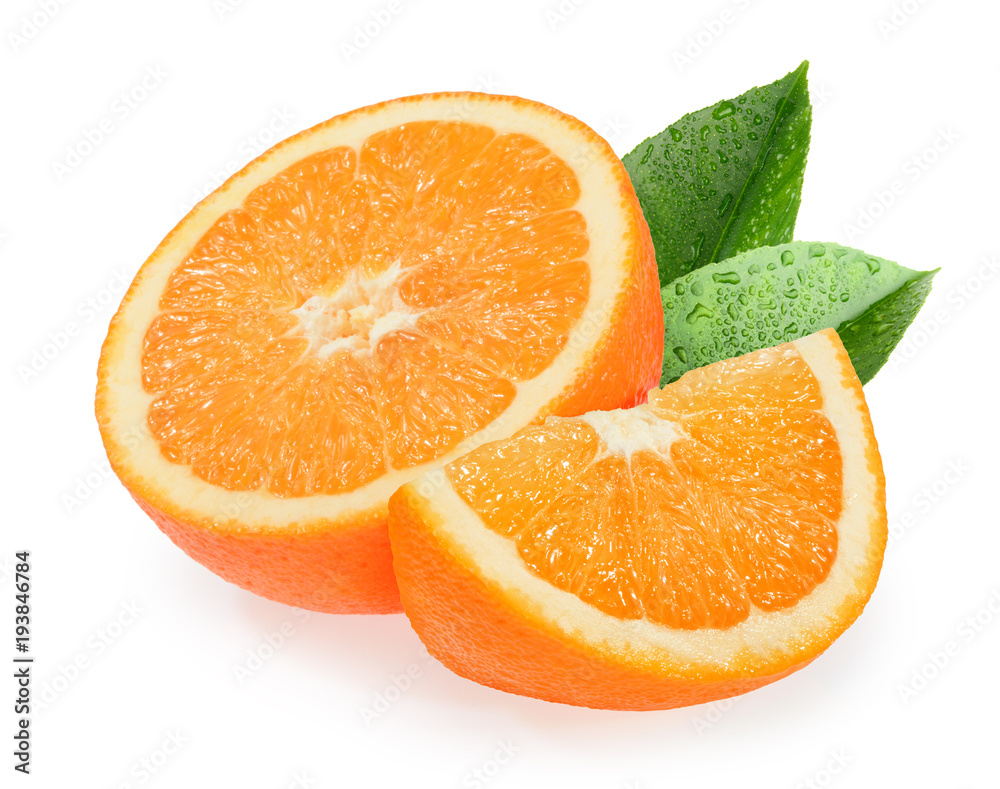 白色背景下分离的橙色水果