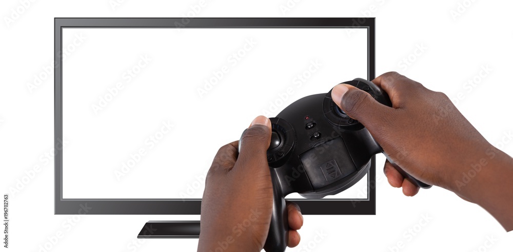 男子与白人玩电子游戏的手的合成图像