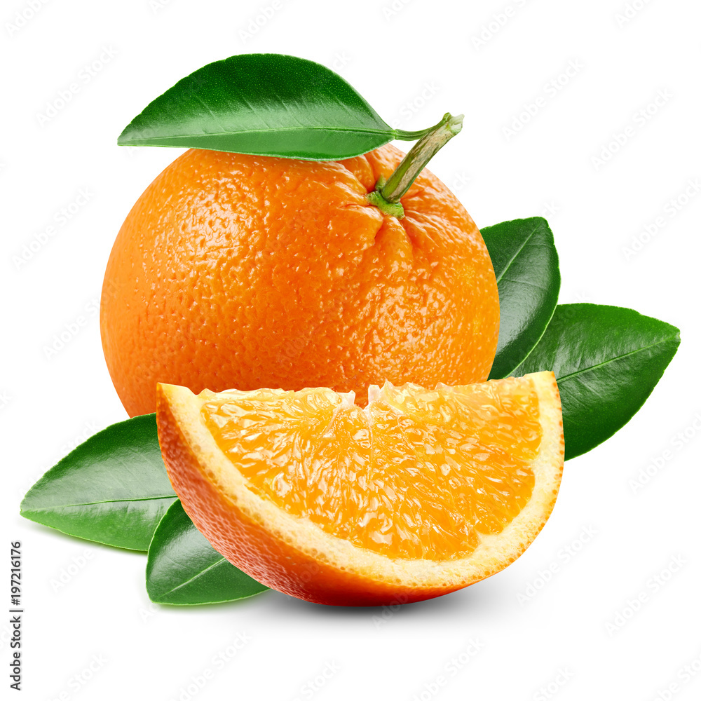 带叶子的橙色水果
