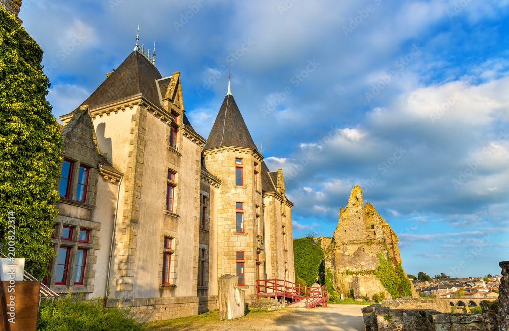 Chateau de Bressuire, a castle in France