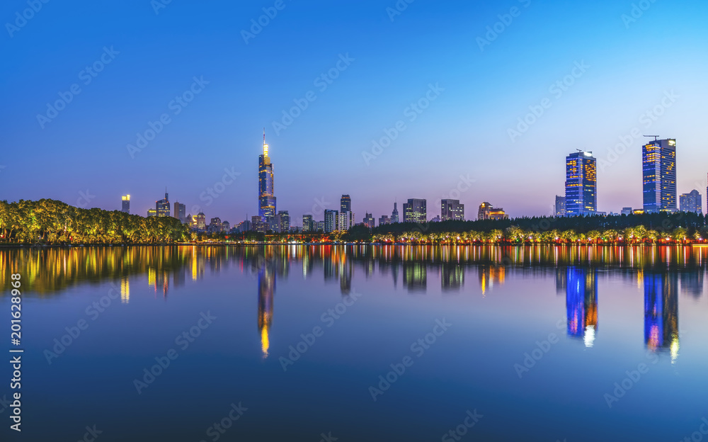 南京玄武湖金融区建筑景观夜景与城市天际线