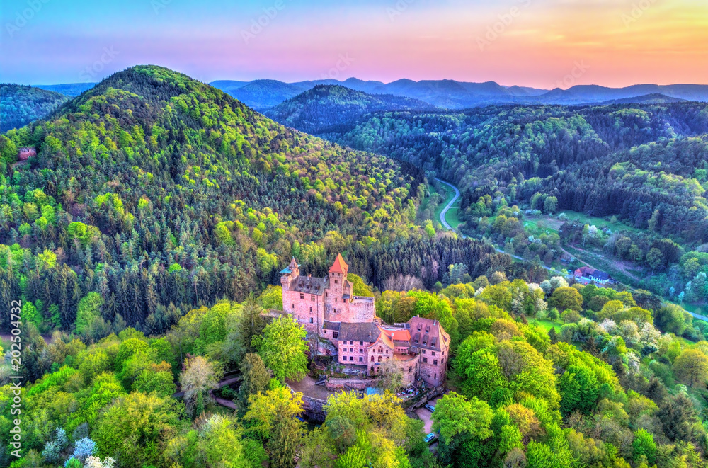 德国莱茵兰-普法尔茨州普法尔茨坦森林中的Berwartstein城堡