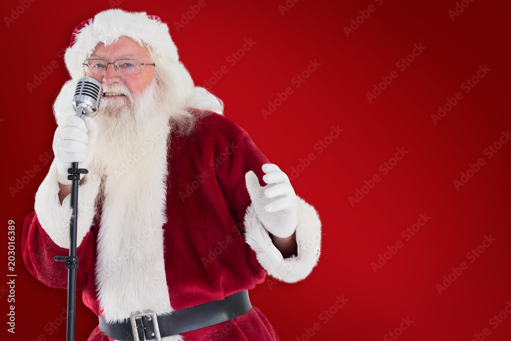 圣诞老人在红色背景下唱圣诞歌曲