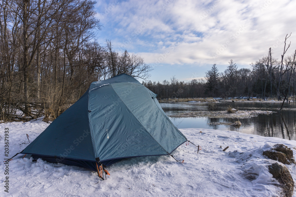 冬季露营帐篷