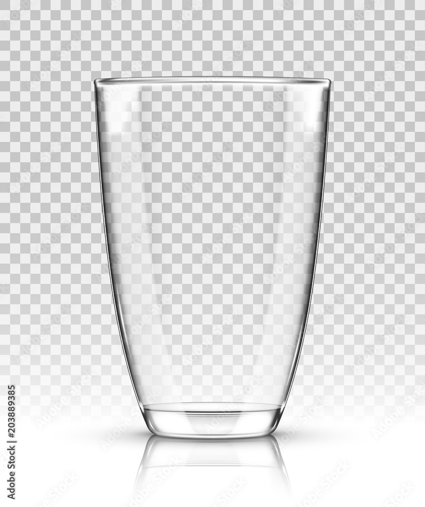 透明背景上的矢量空的逼真饮水杯