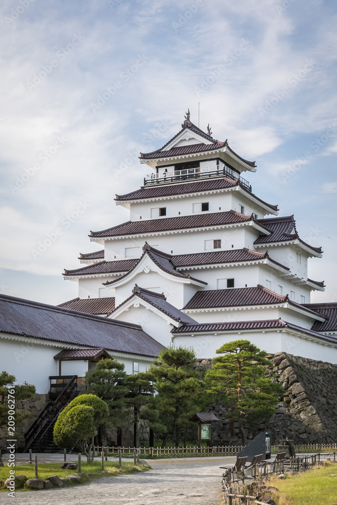 位于福岛县爱豆若松的津贺城堡。津贺城堡是日本最伟大的城堡