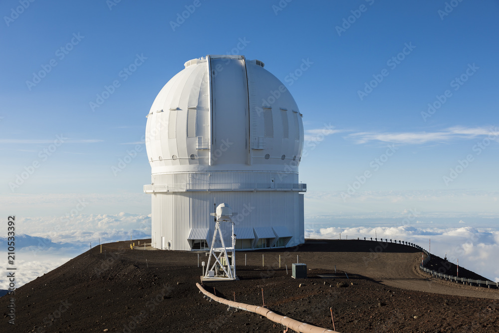 夏威夷大岛莫纳基亚加拿大-法国-夏威夷望远镜（CFHT）：