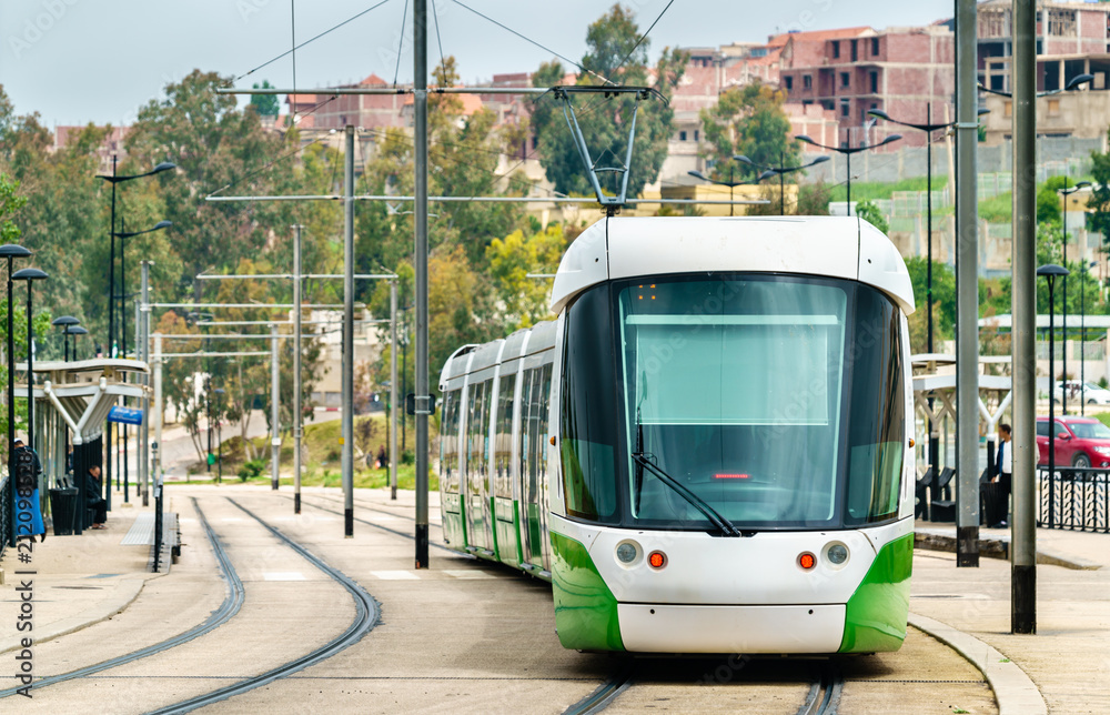 阿尔及利亚康斯坦丁的城市有轨电车