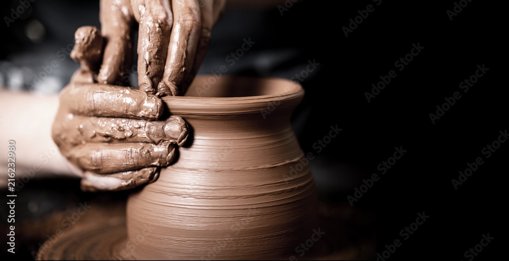 陶工之手制作粘土壶