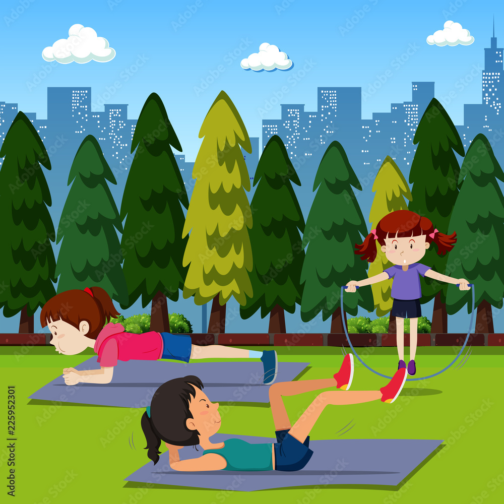 人们在公园里锻炼