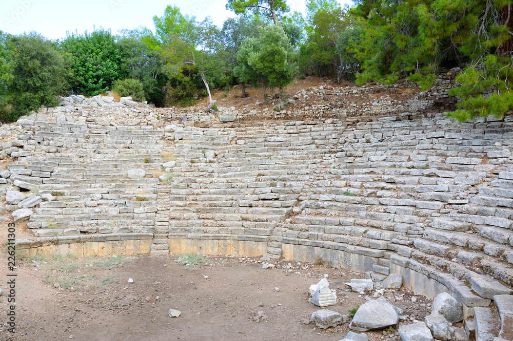 建于公元前7世纪的Phaselis古城遗址。来自该岛的殖民者