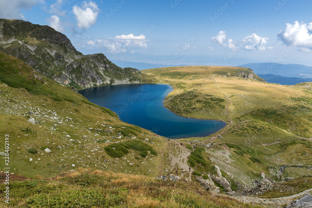 保加利亚里拉七湖里拉山肾湖的夏季景色