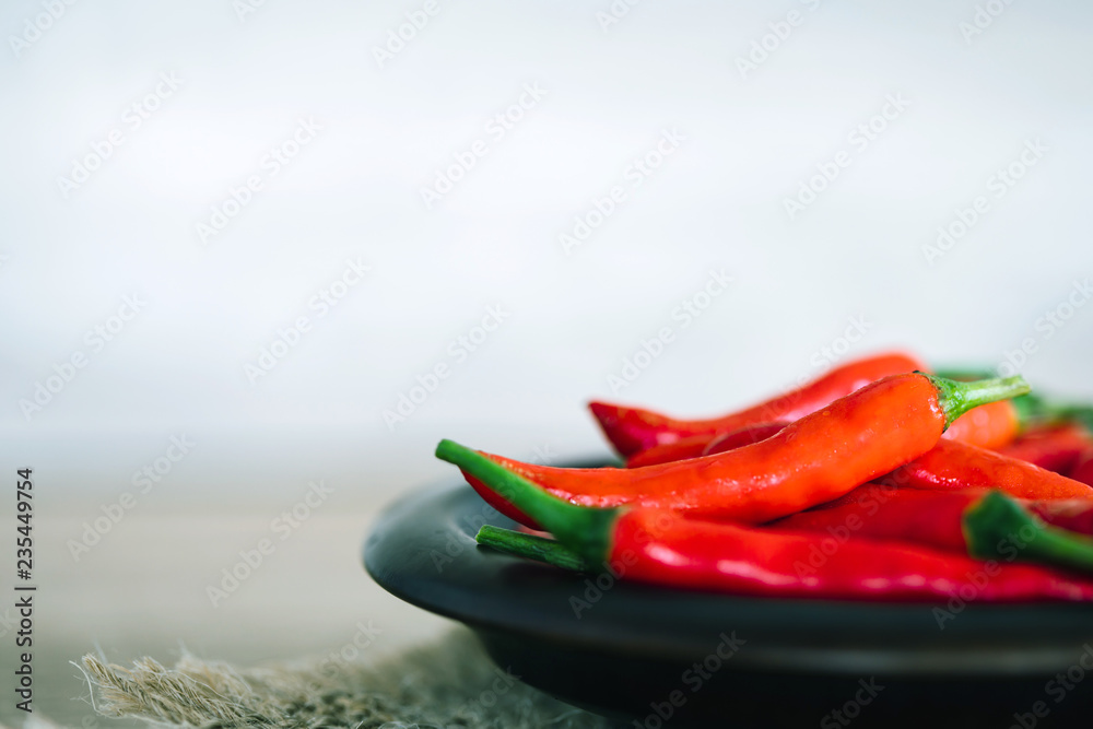 新鲜红辣椒，富含抗氧化剂的草药食品