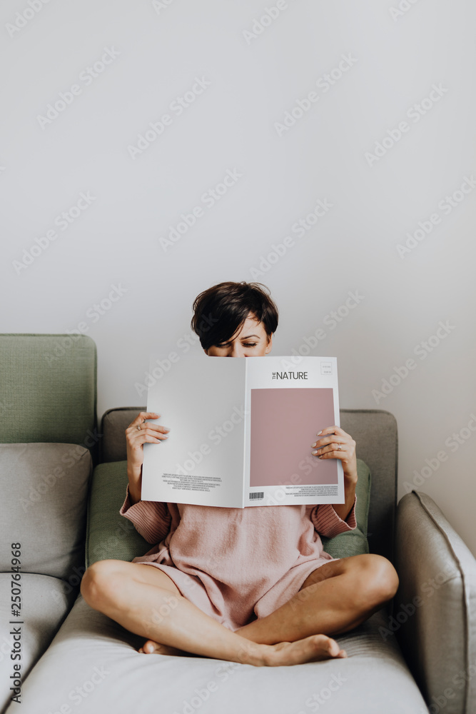 女性阅读设计杂志