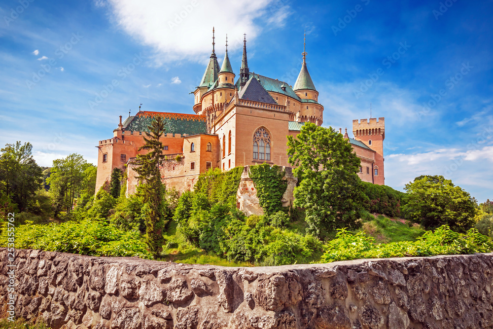 斯洛伐克美丽自然中的Bojnice城堡（1103）