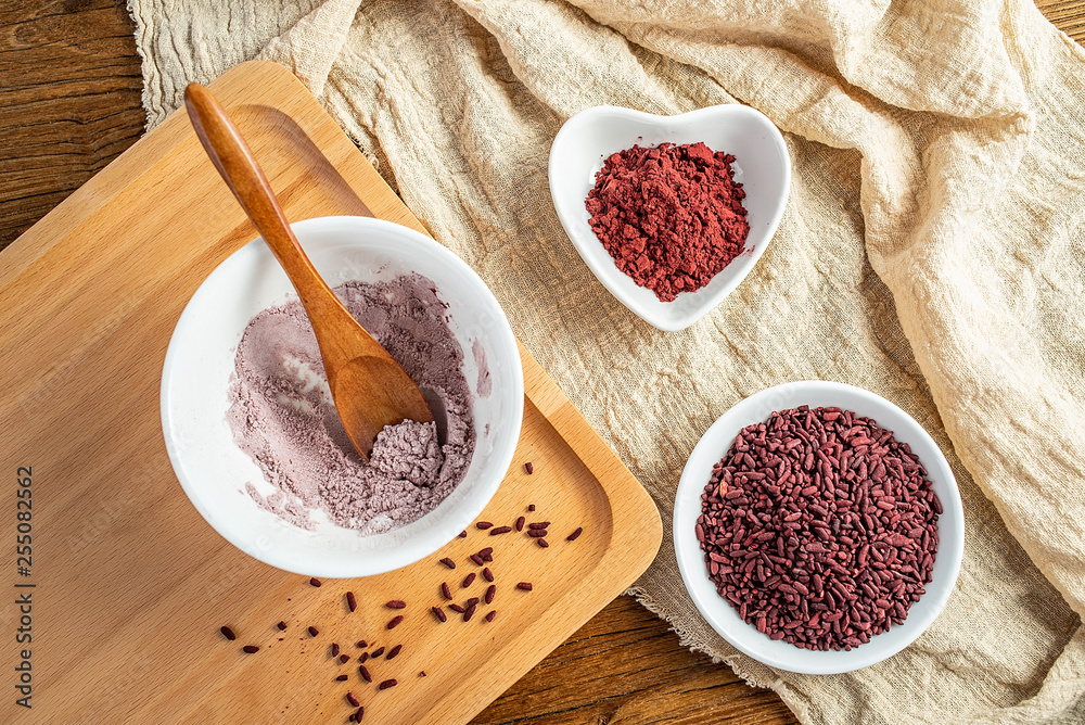 中国传统天然色素食品红曲米和红曲米粉