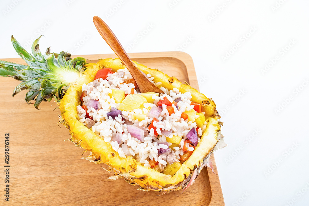 Sweet and sour pineapple fried rice
