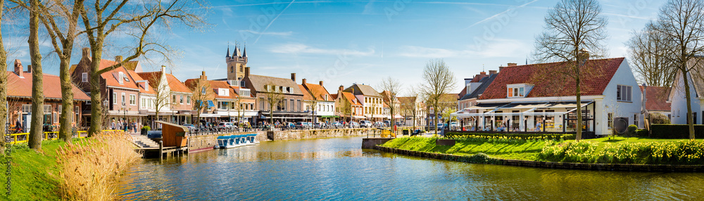 荷兰泽兰德克-弗兰德斯地区历史悠久的斯卢伊斯镇