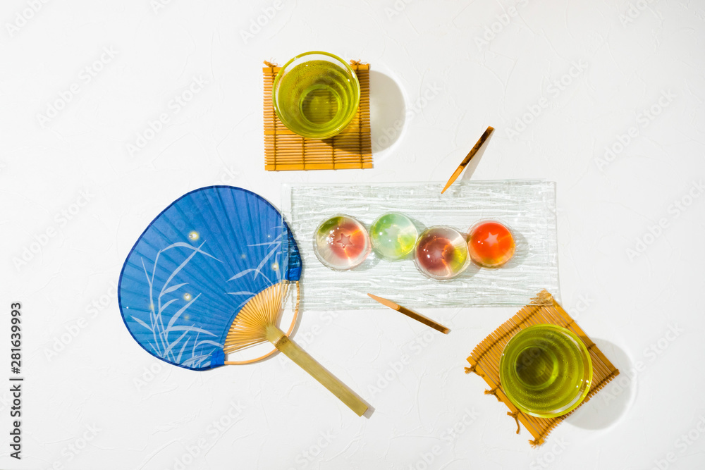 夏のゼリー　Japanese style jelly with goldfish design