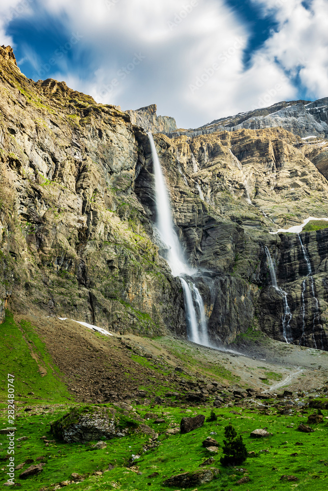 Wasserfall am Cirque  de Gavarnie, Französische Pyrenäen
