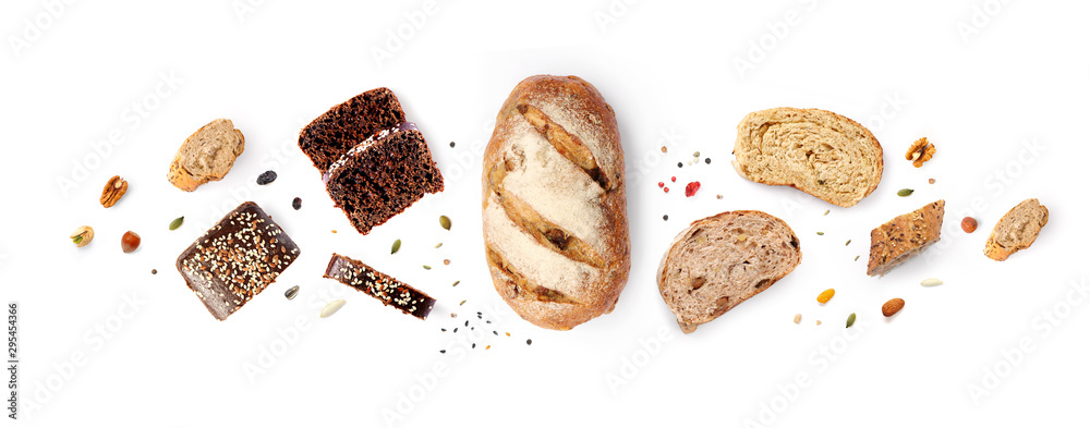 白色背景面包的创意布局。平面布局。食物概念。