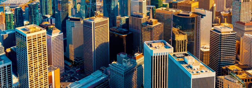 旧金山市中心摩天大楼鸟瞰图
