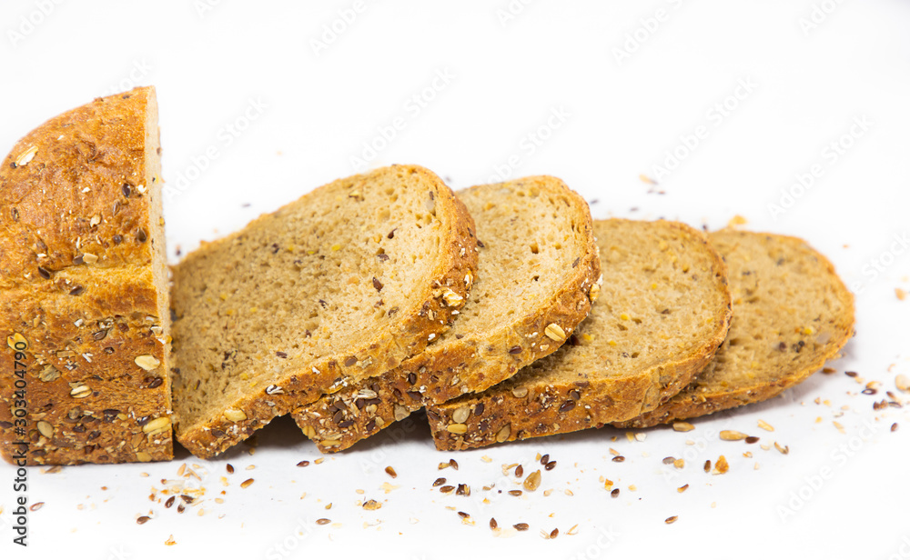 新鲜自制面包谷物减肥法，由天然面粉制成的健康食品，适合每个人早餐