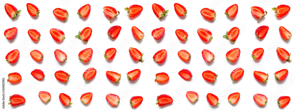 许多白底甜熟的草莓