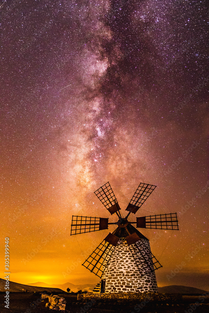 Stunning Windmill of Tefía - Milky Way