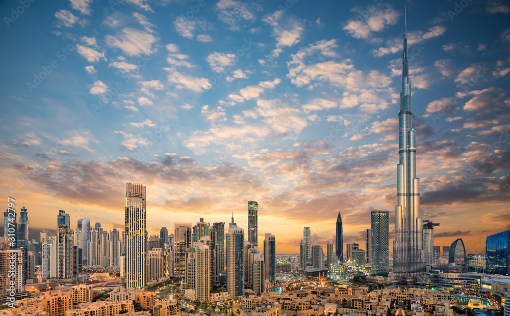 阿拉伯联合酋长国迪拜市中心，迪拜未来主义天际线的惊人全景