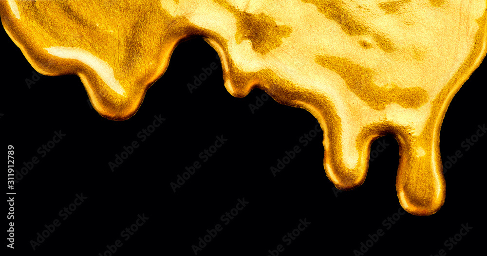 金色滴落的液体涂料纹理，隔离在黑色背景上。流动的金色金属涂料滴