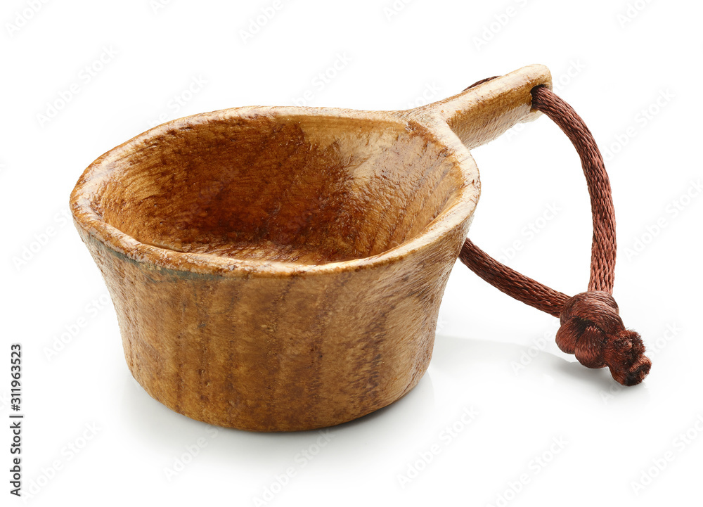 empty wooden bowl