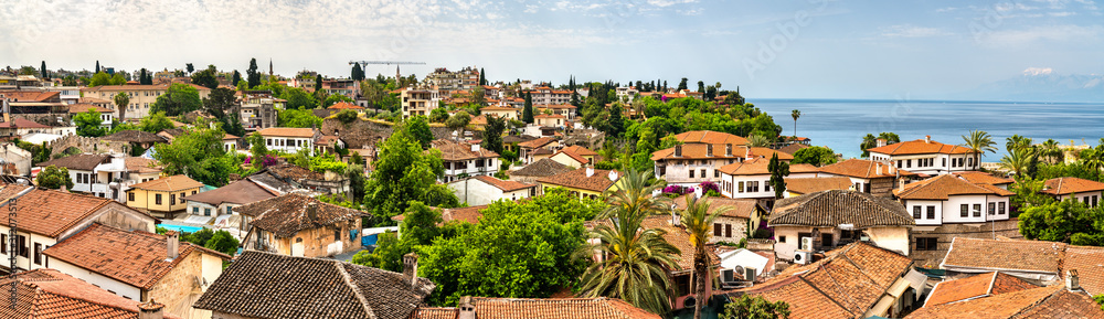 土耳其安塔利亚古城卡莱奇全景