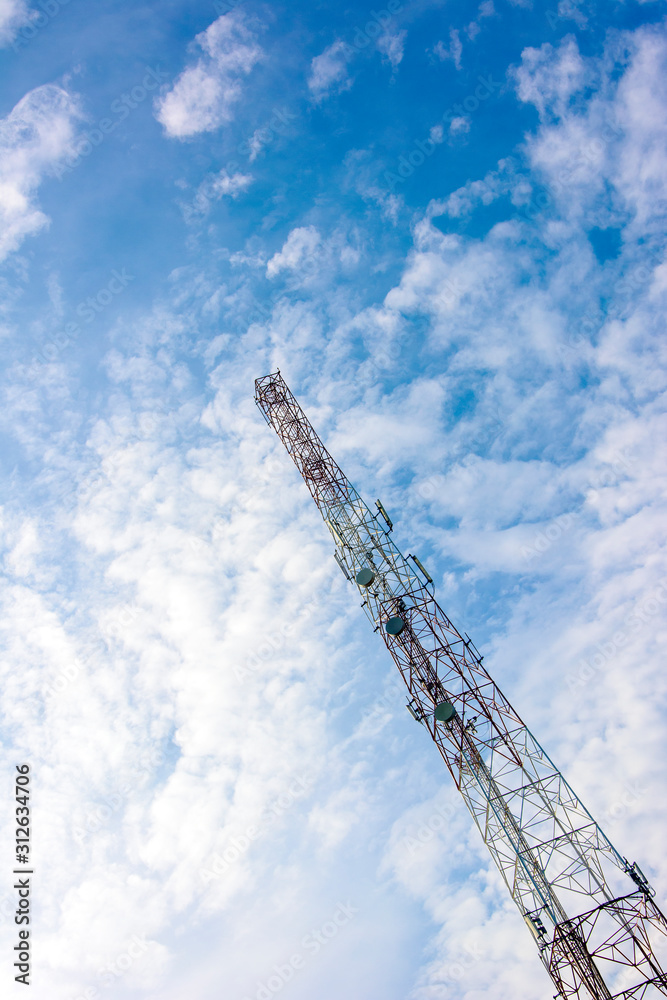 印尼农村的电信塔