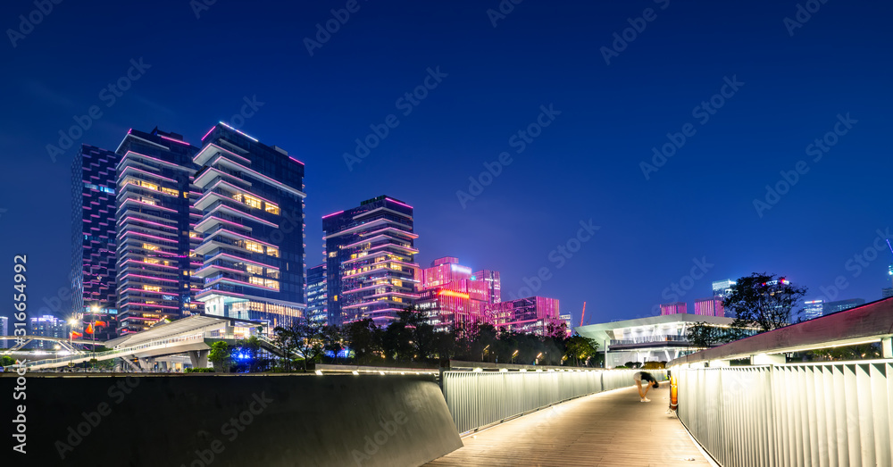 深圳金融区办公楼及夜景……