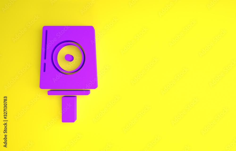 紫色喷雾罐喷嘴帽图标隔离在黄色背景上。极简主义概念。三维插图