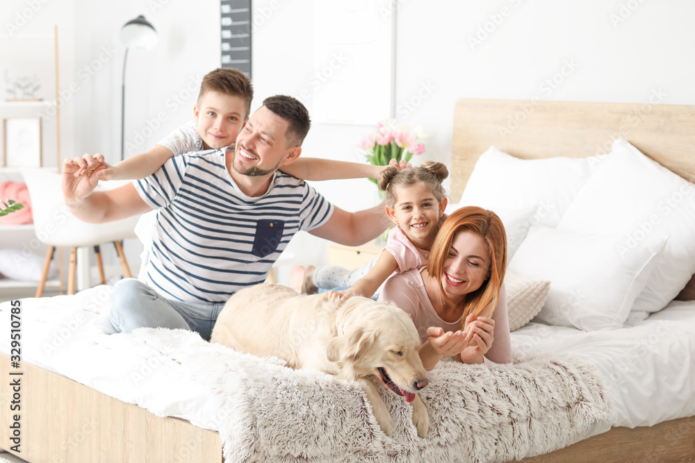 家里卧室有狗，家庭幸福