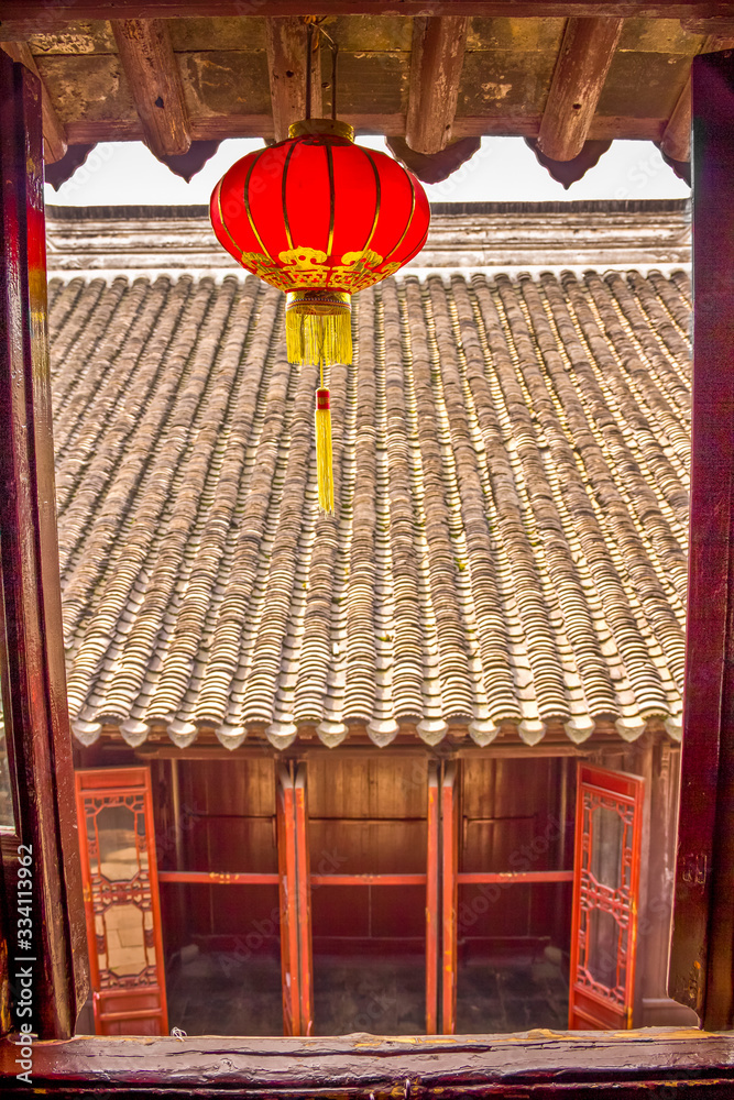 房子里的中国灯笼